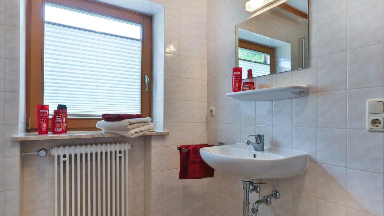 Ferienhaus Wiesenlehen Бишофсвизен Екстериор снимка